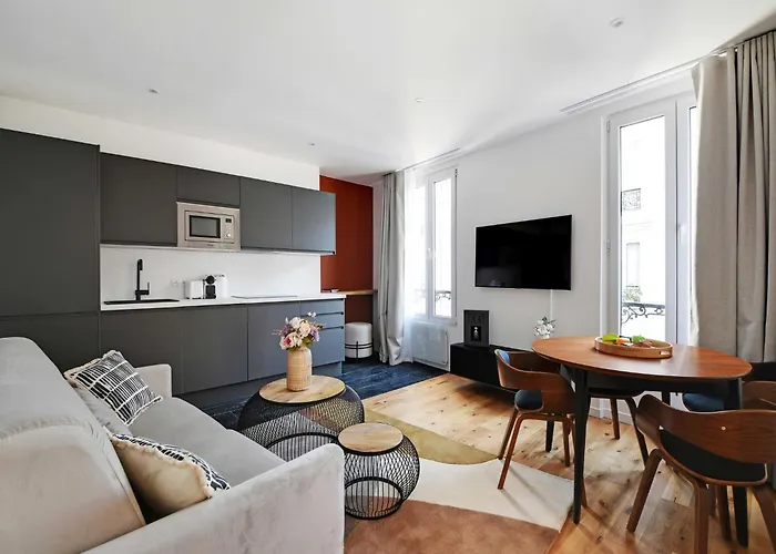 Chic Apartment - 1Br 4P - Sacre-C Ur