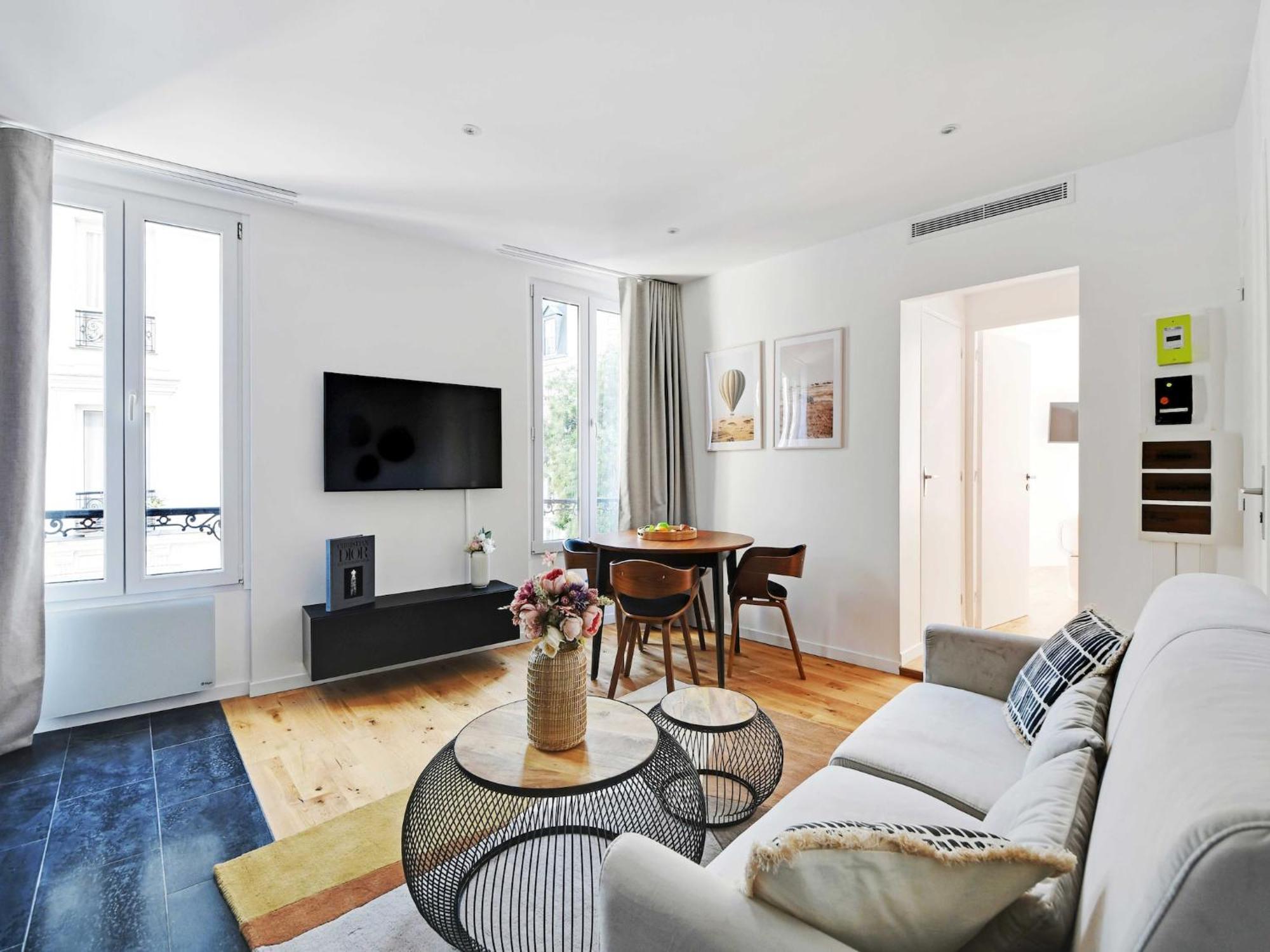 Chic - 1br 4p - Sacre-c Ur *