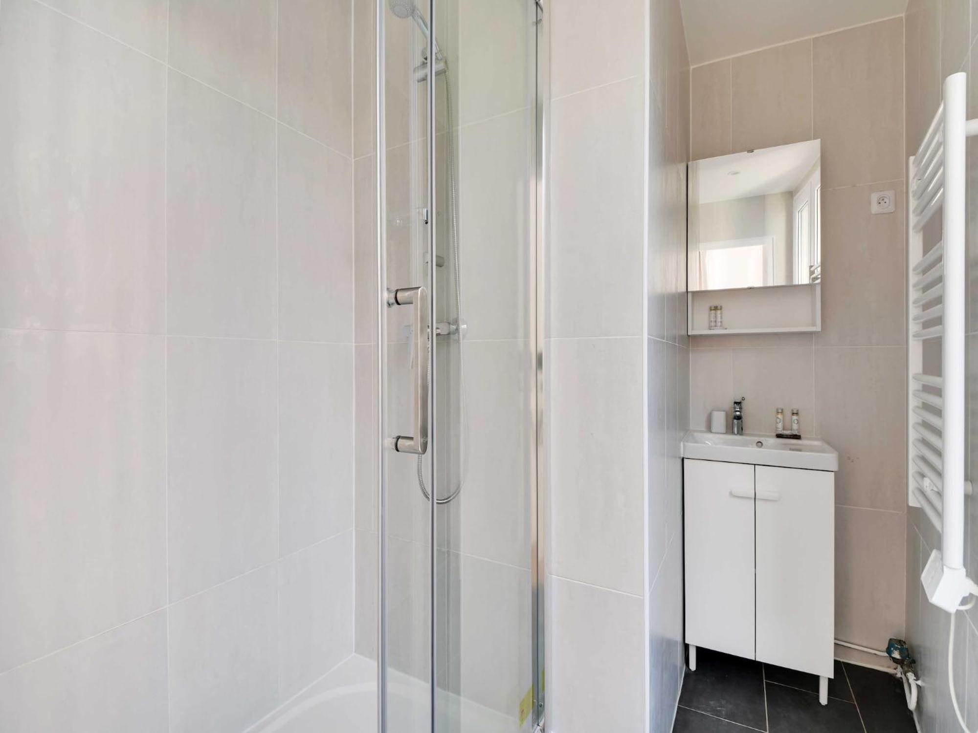 Chic - 1br 4p - Sacre-c Ur * Paris